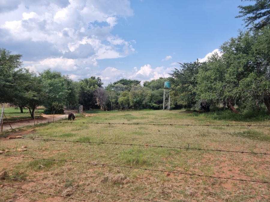 5 Bedroom Property for Sale in Rustenburg North North West